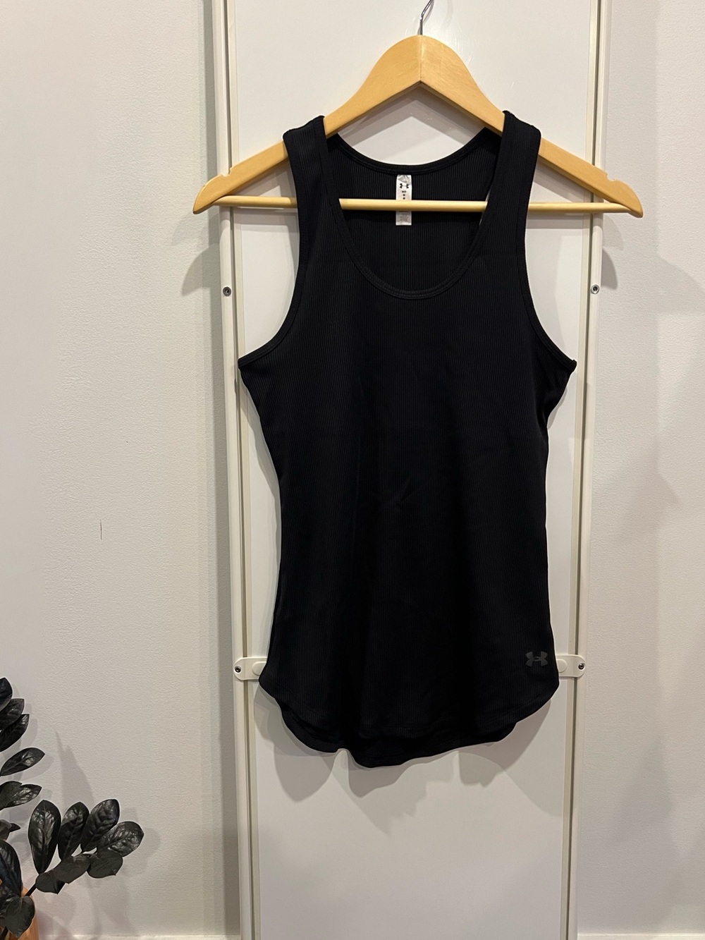 Under Armour Black Ribbed Tank NWT